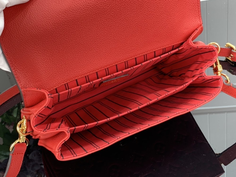 Anum Bags ln Luxury Bag --59657