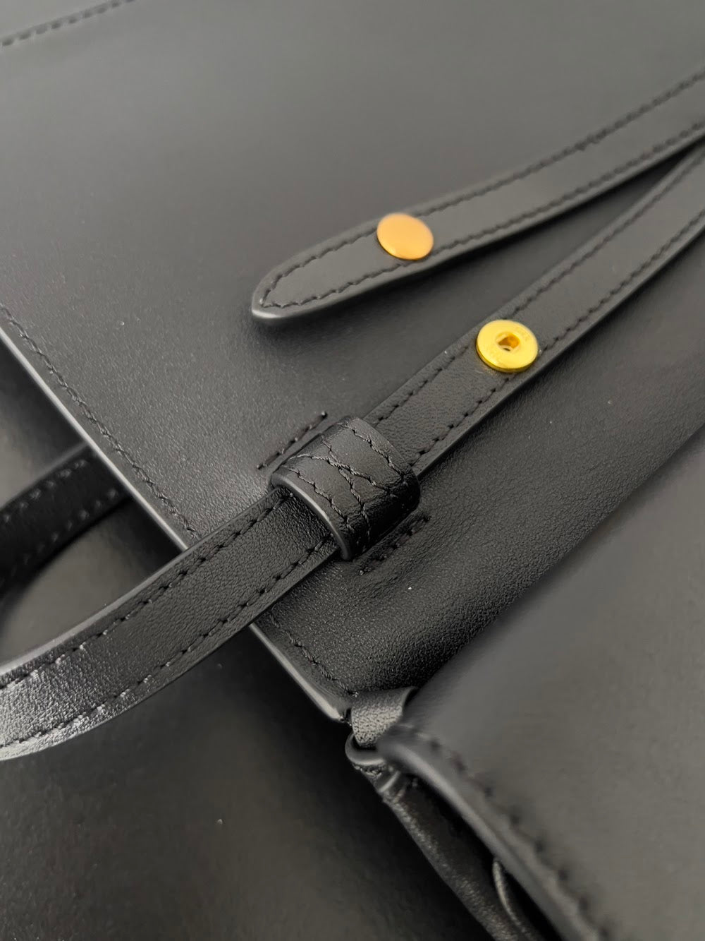 Ezyycart Bags Balenciaga Luxury Bag --111508