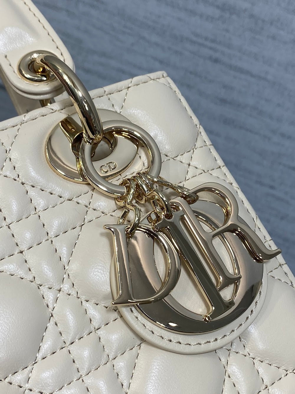 new-luxury-designer-bags-nm16615