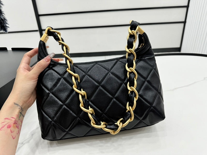 new-luxury-designer-bags-nm19936