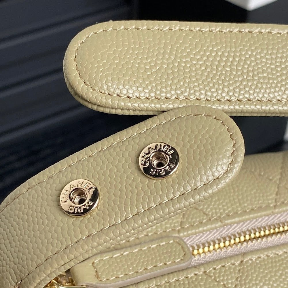 new-luxury-designer-bags-nm9500