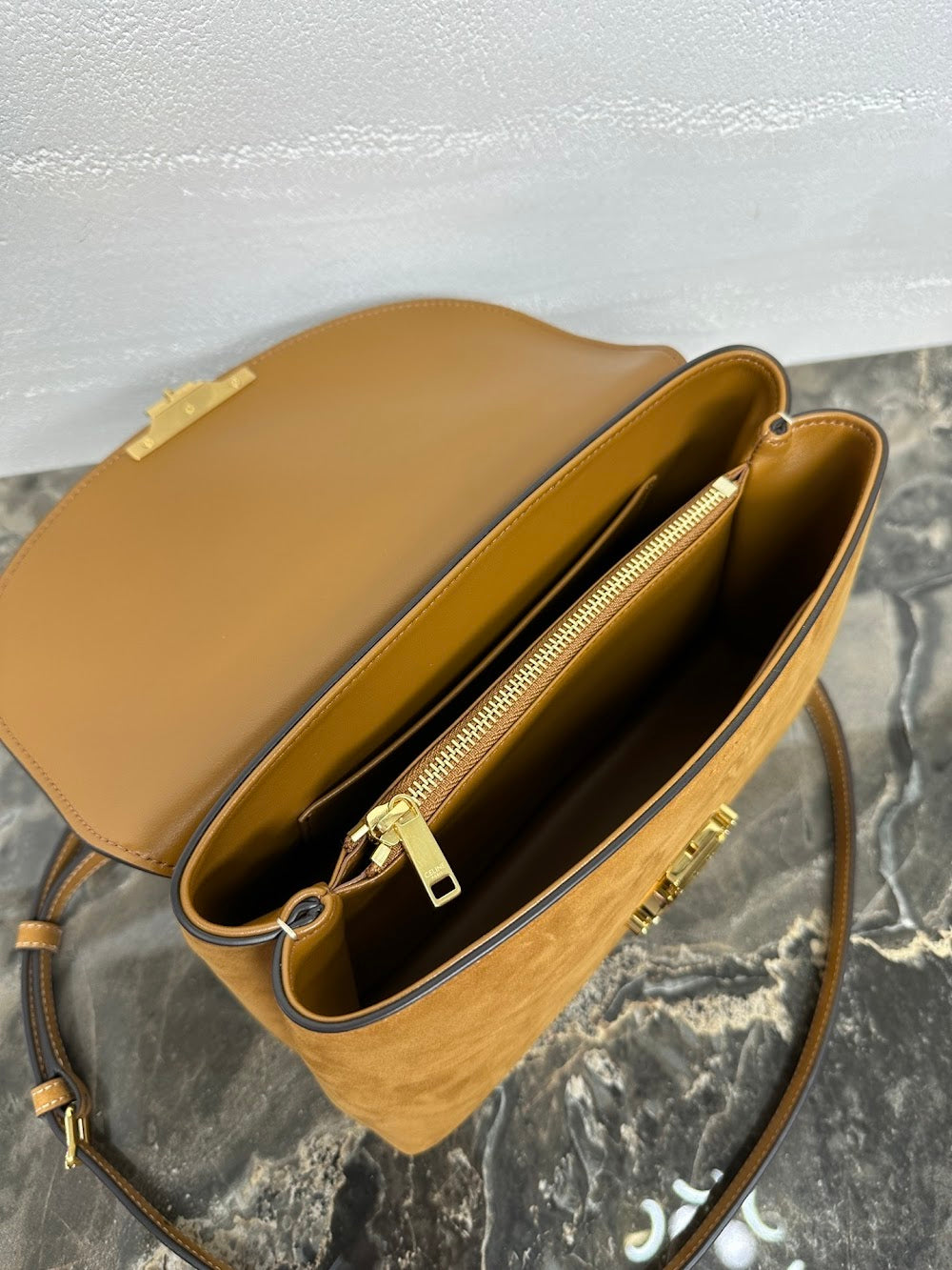 Ezyycart Bags Celine Luxury Bag --112336