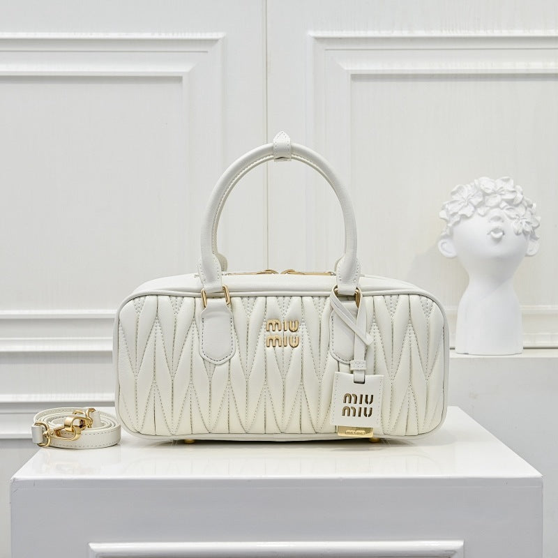 Ezyycart Bags pradn Luxury Bag --75413