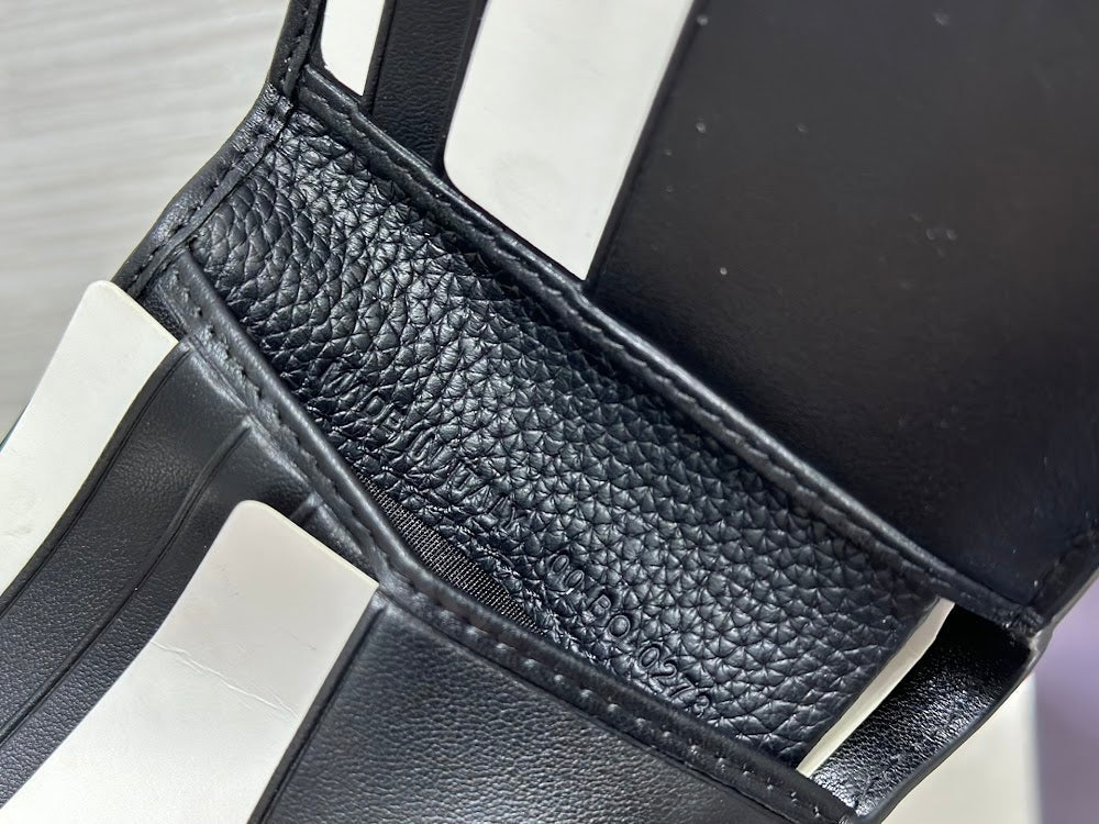 new-luxury-designer-bags-nm16547