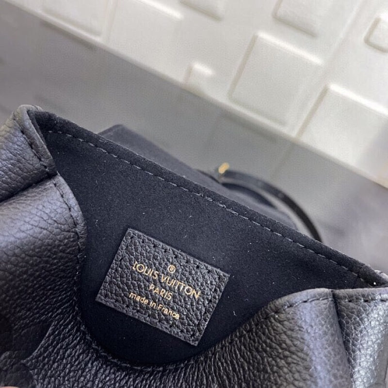 Anum Bags ln Luxury Bag --60006