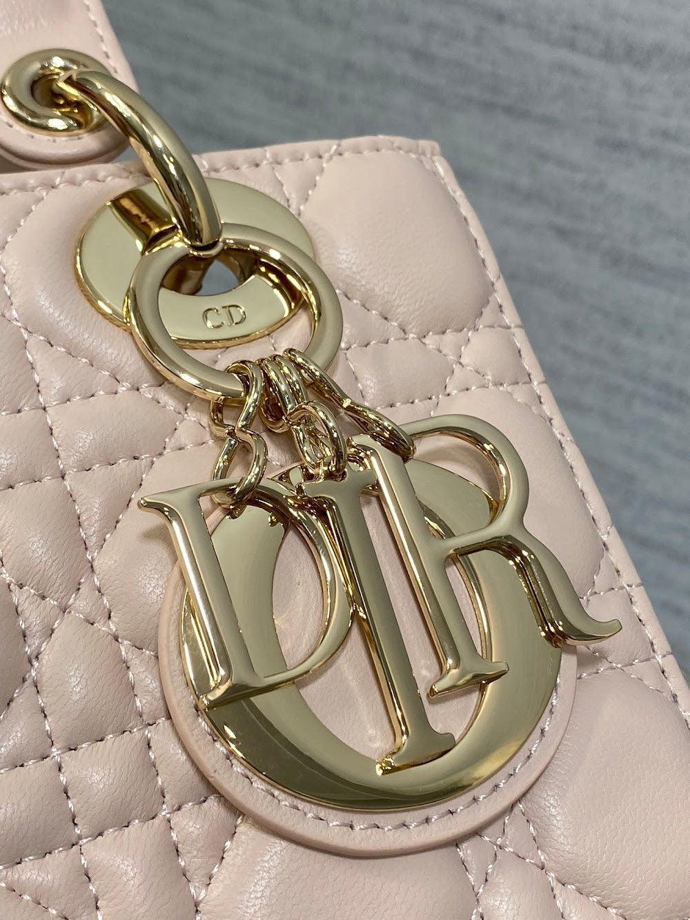 new-designer-premium-bags-nm16315