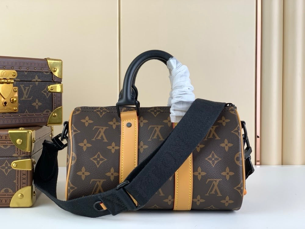 Anum Bags ln Luxury Bag --58728