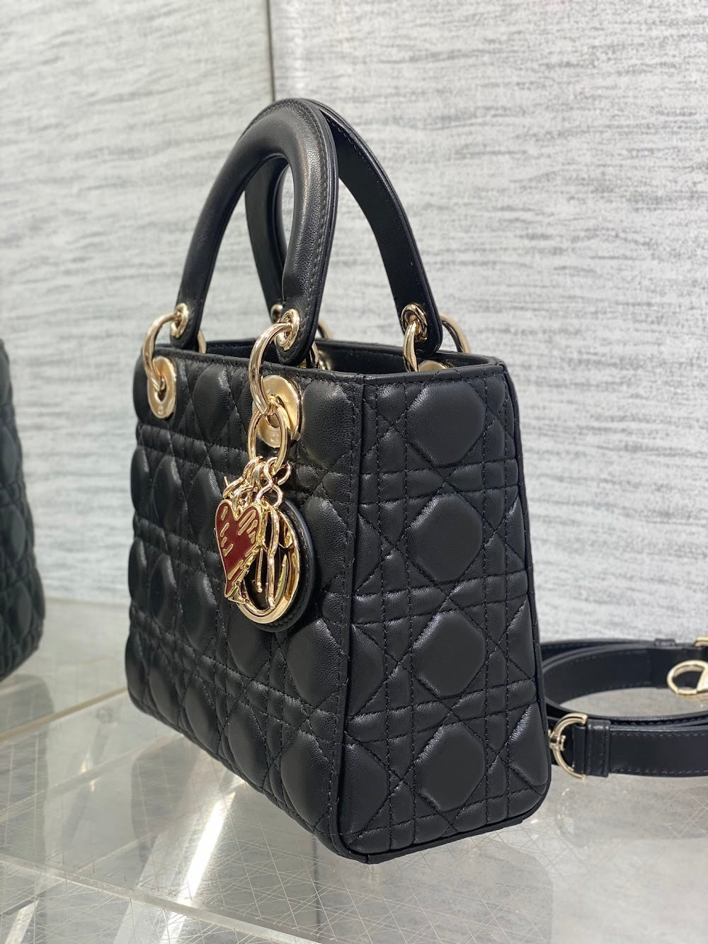 new-designer-premium-bags-nm16141