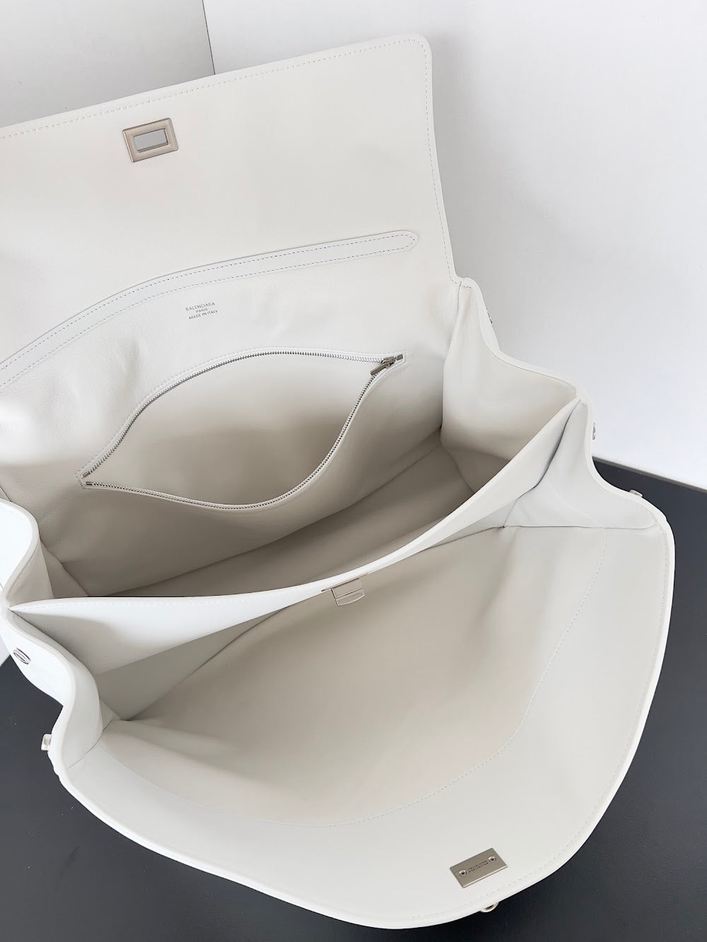 Ezyycart Bags Balenciaga Luxury Bag --110664