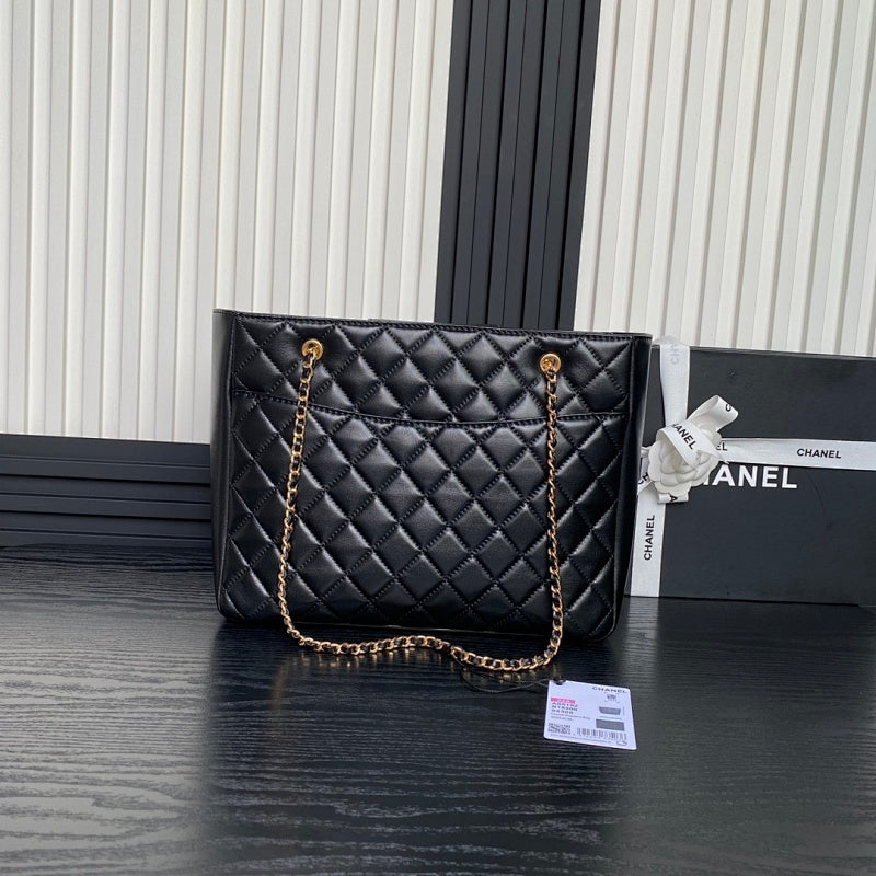 new-luxury-designer-bags-nm9490