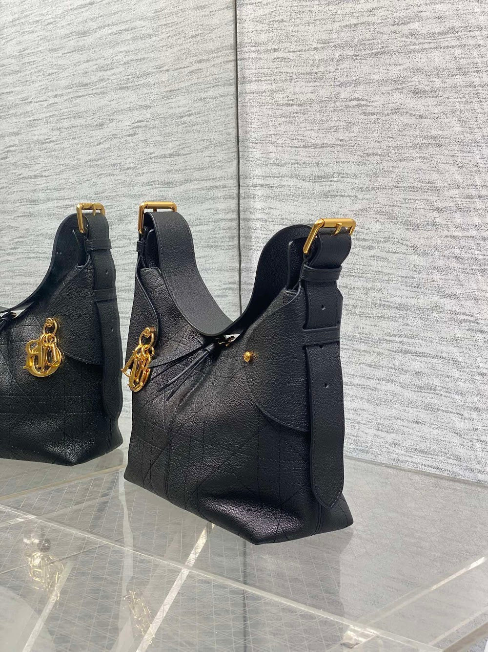 new-luxury-designer-bags-nm16733