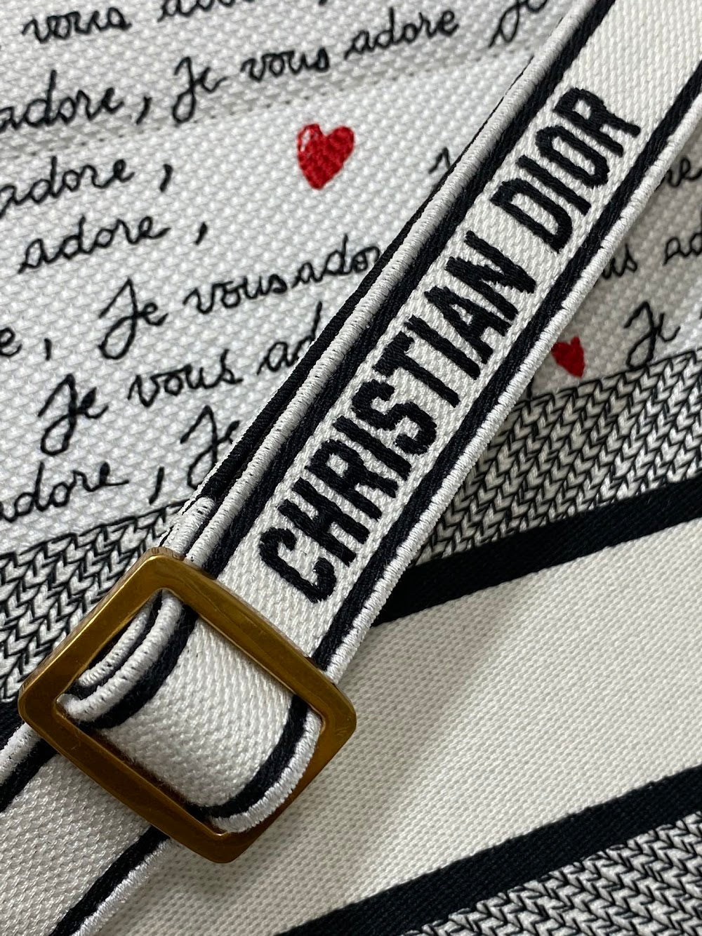 new-luxury-designer-bags-nm16082