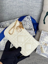new-luxury-designer-bags-nm7530