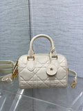 new-designer-premium-bags-nm16059