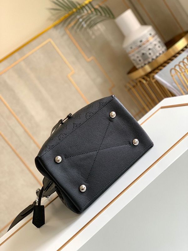 Anum Bags ln Luxury Bag --58932