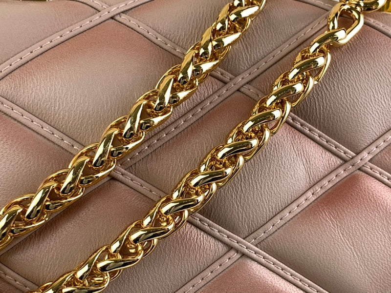 Anum Bags ln Luxury Bag --58403