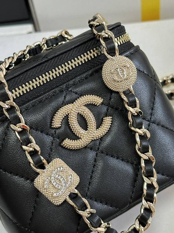 new-luxury-designer-bags-nm9477