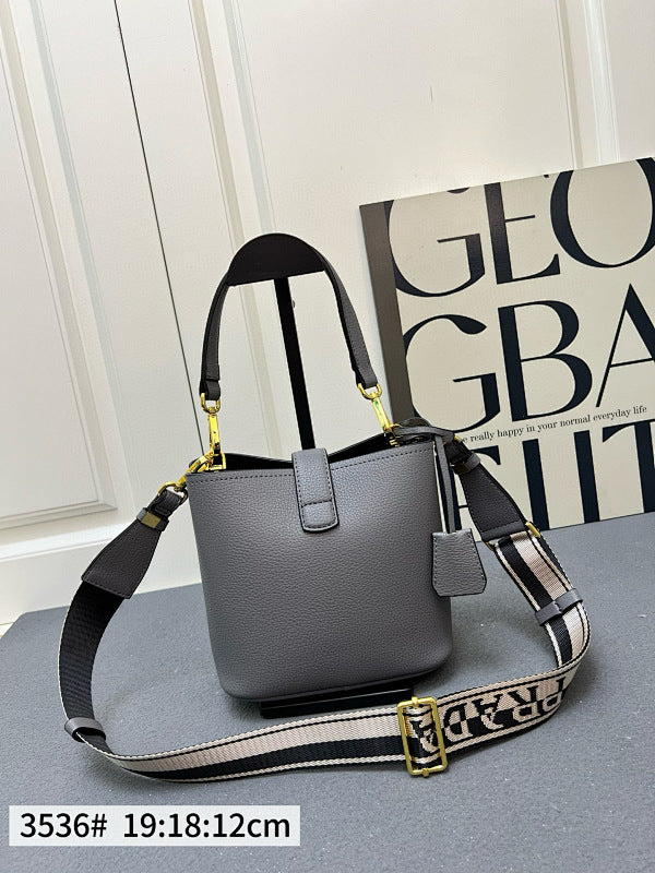 Ezyycart Bags pradn Luxury Bag --74127