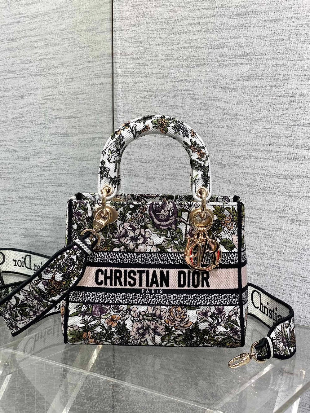 new-designer-premium-bags-nm16459