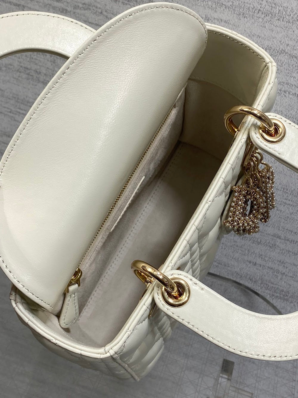 new-designer-premium-bags-nm16900