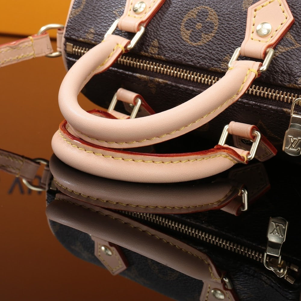 Anum Bags ln Luxury Bag --59147