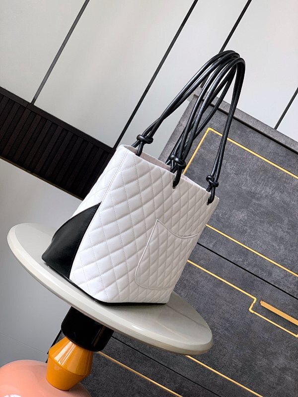 new-luxury-designer-bags-nm9594