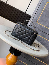 new-luxury-designer-bags-nm6211
