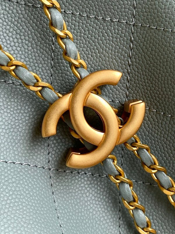 new-luxury-designer-bags-nm20358