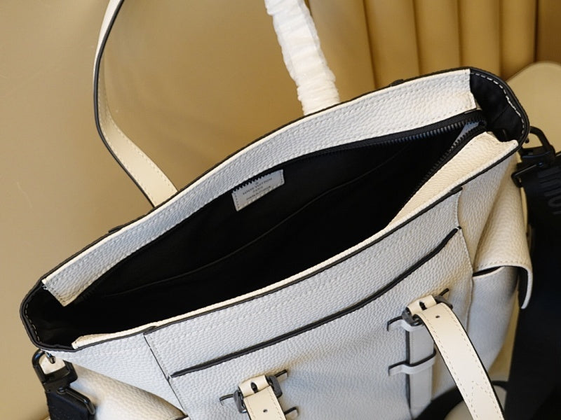 Anum Bags ln Luxury Bag --60277