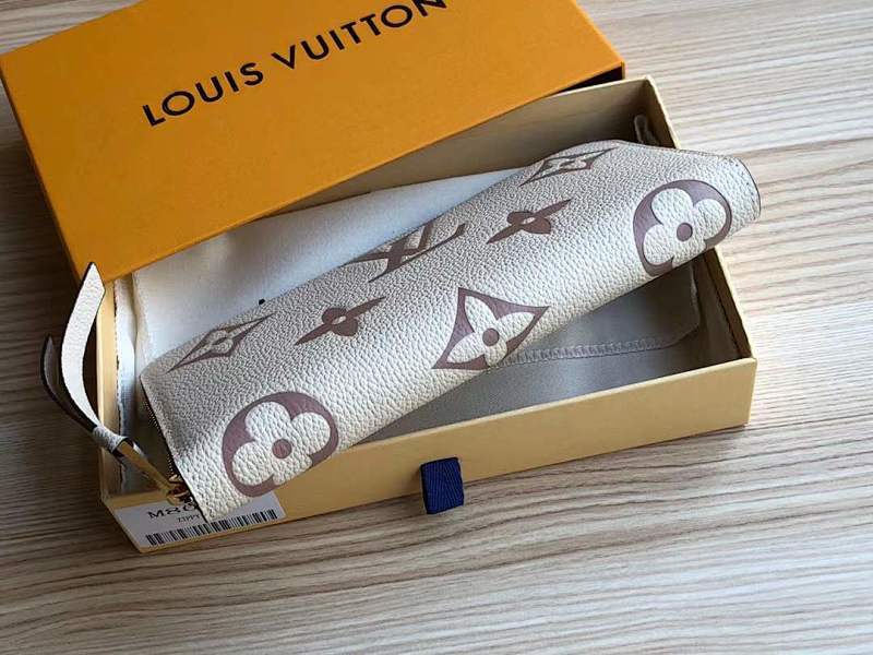 Anum Bags ln Luxury Bag --57710