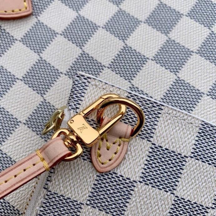 Anum Bags ln Luxury Bag --56858