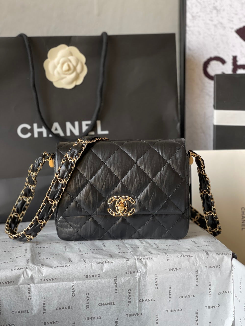 new-luxury-designer-bags-nm9345