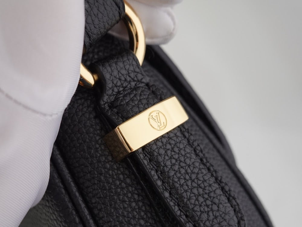 Anum Bags ln Luxury Bag --60557