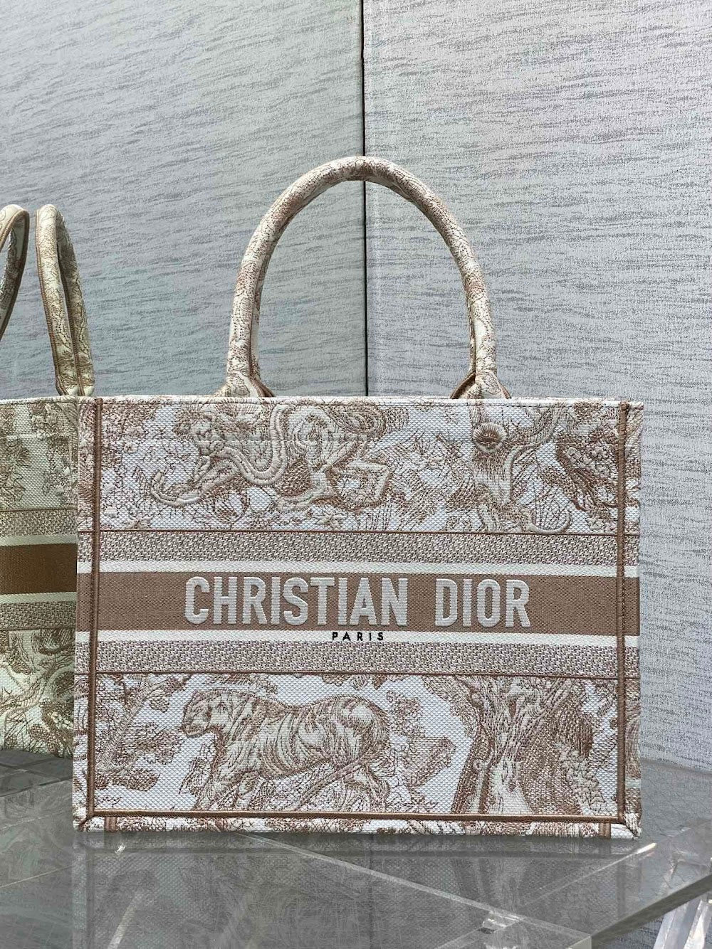 new-luxury-designer-bags-nm16466