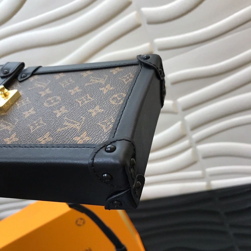 Anum Bags ln Luxury Bag --59038