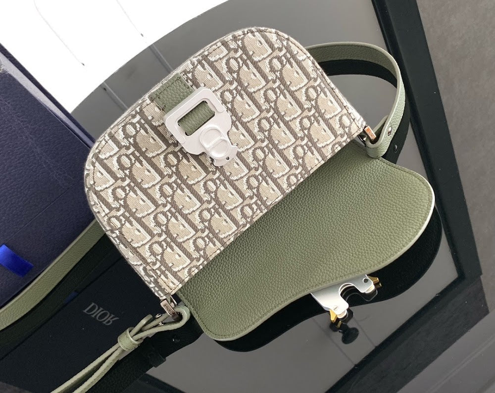 new-luxury-designer-bags-nm15827