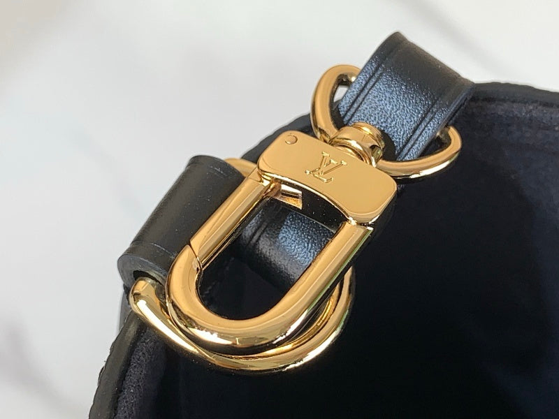 Anum Bags ln Luxury Bag --58431