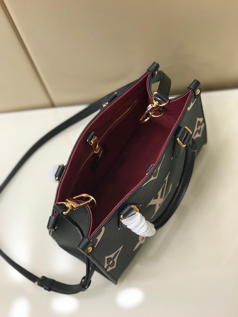 Anum Bags ln Luxury Bag --59619