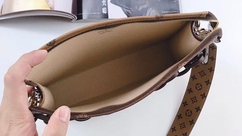 Anum Bags ln Luxury Bag --57101