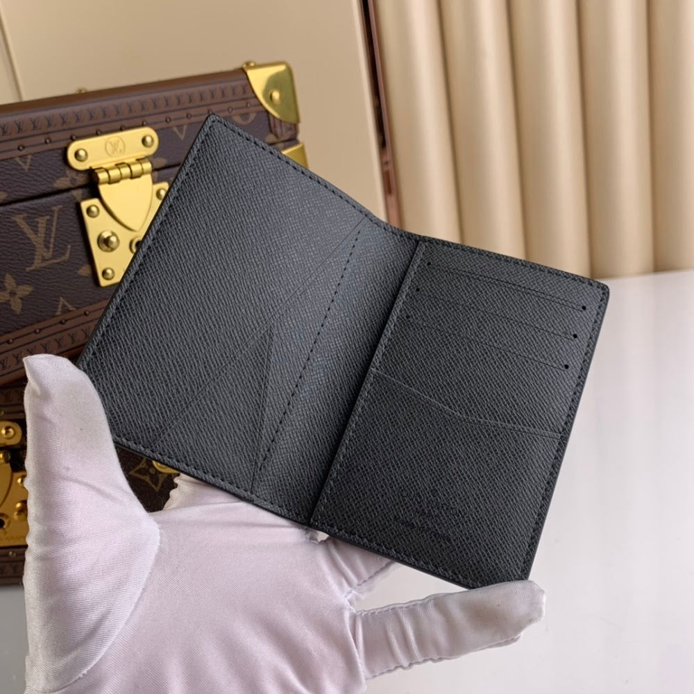 Anum Bags ln Luxury Bag --60945