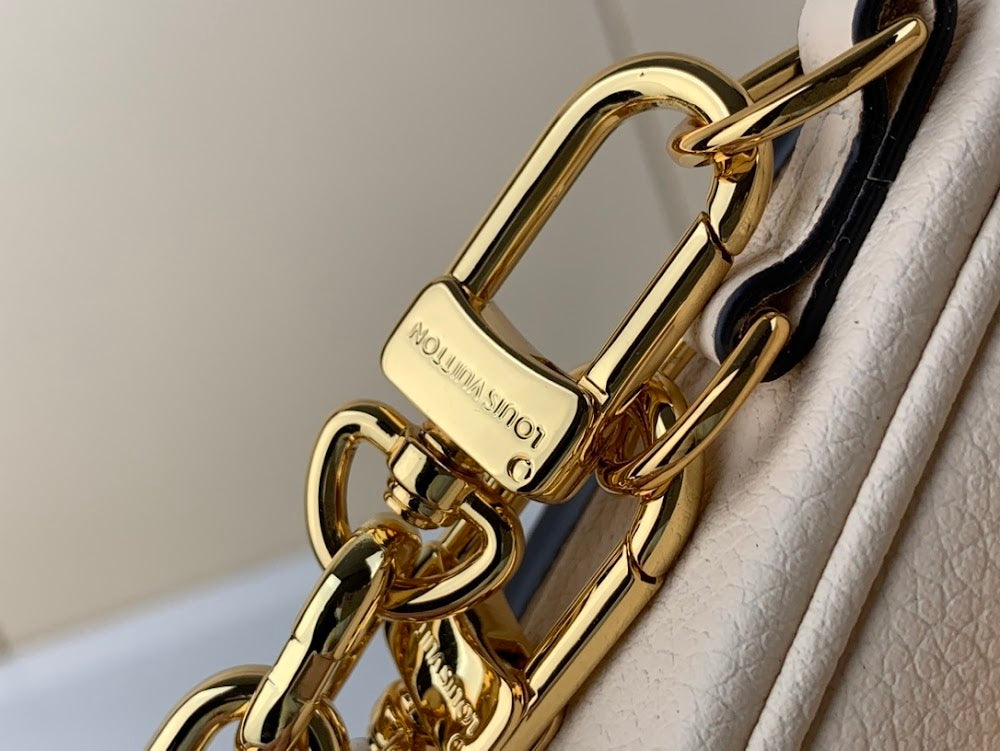 Anum Bags ln Luxury Bag --56188