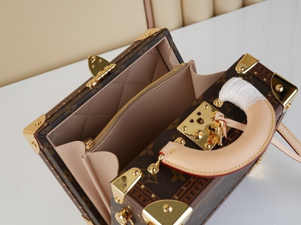 Anum Bags ln Luxury Bag --60320