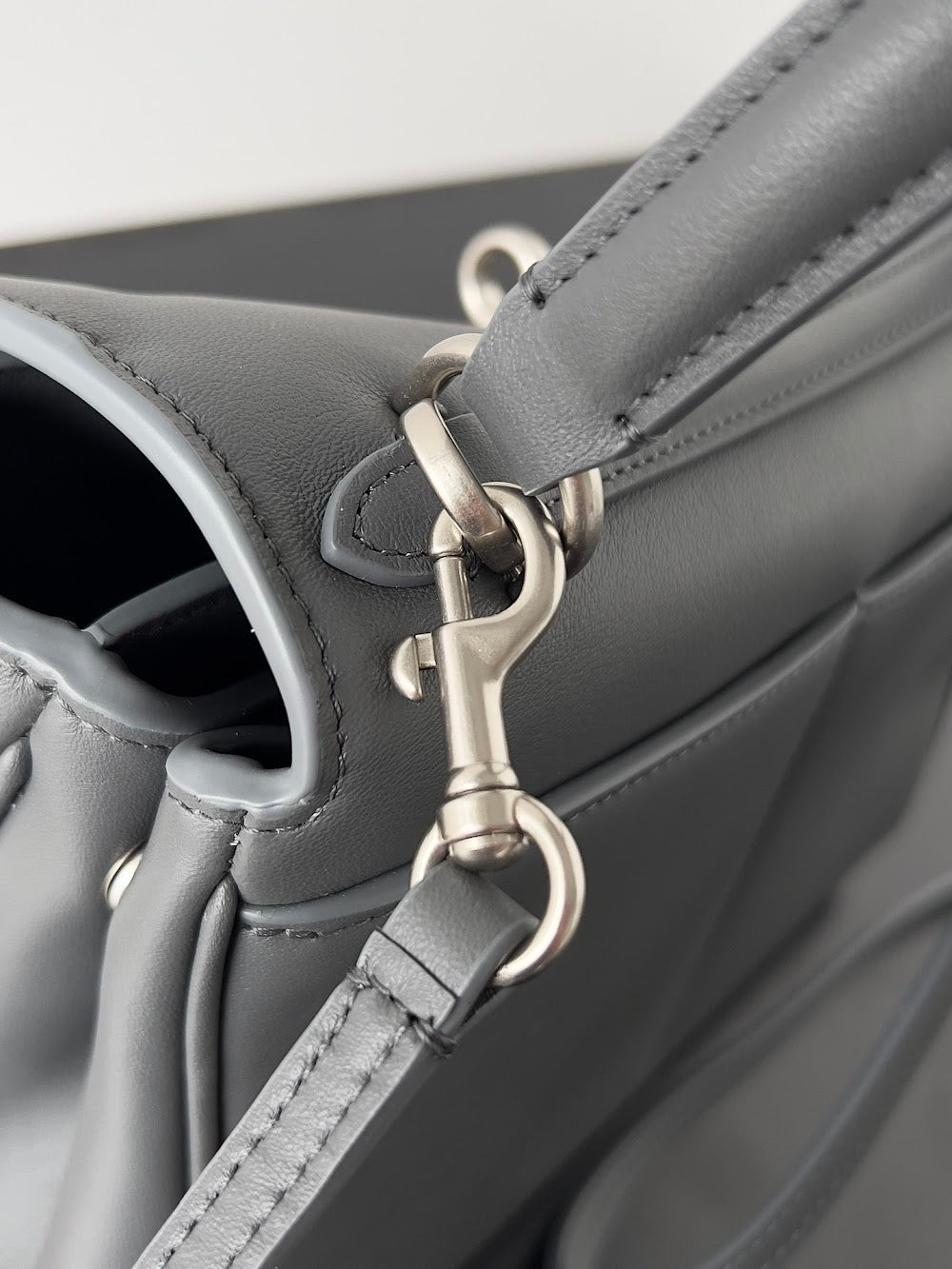 Ezyycart Bags Balenciaga Luxury Bag --110575