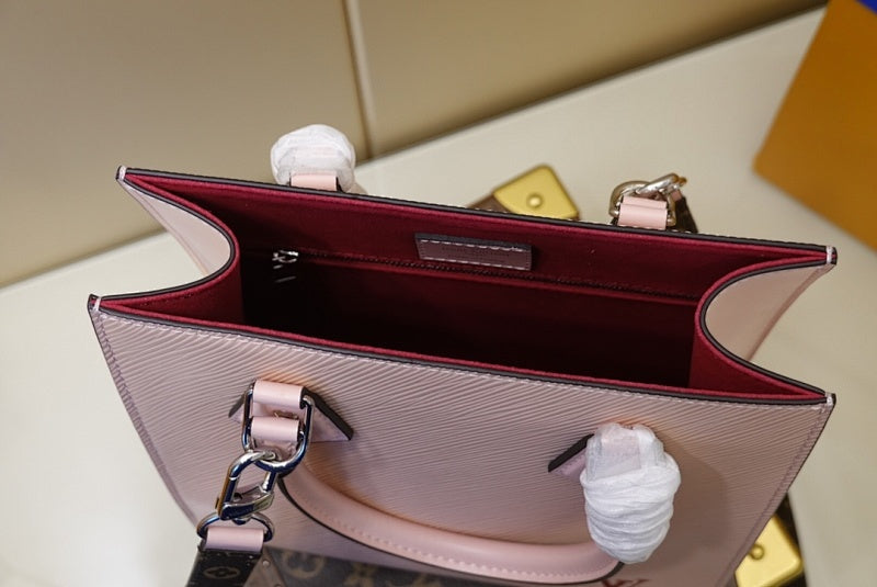 Anum Bags ln Luxury Bag --60105