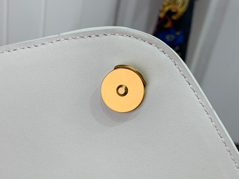 Anum Bags ln Luxury Bag --59648
