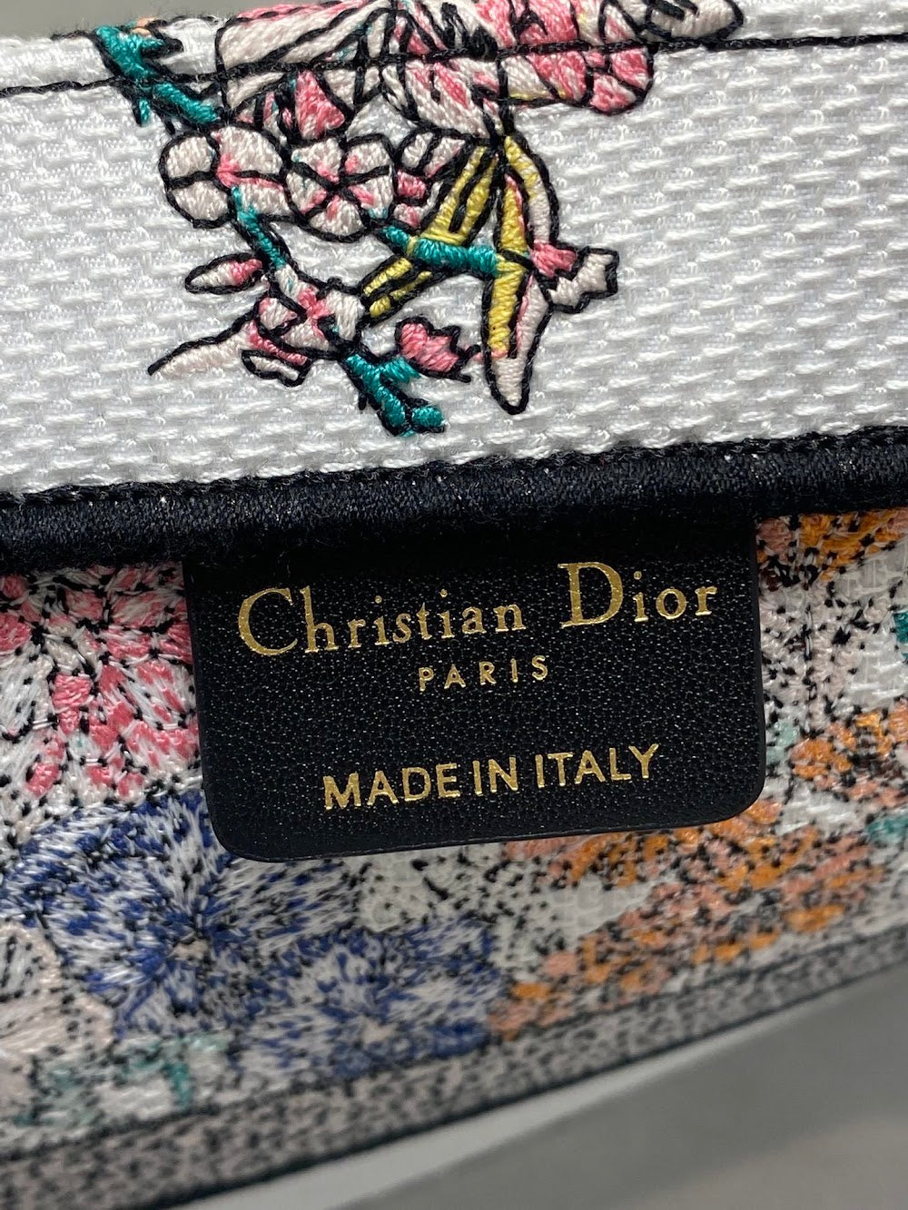 new-luxury-designer-bags-nm16053