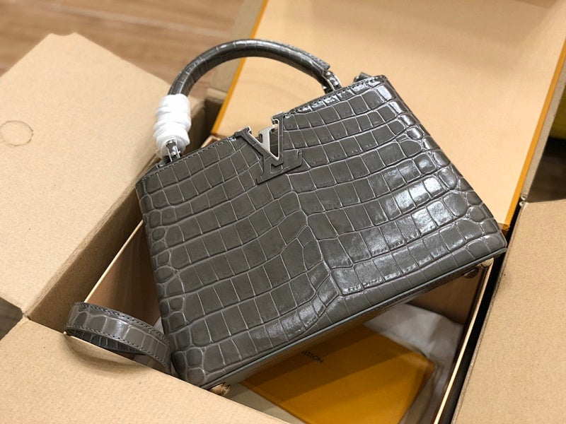 Anum Bags ln Luxury Bag --60884