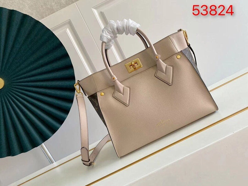 Anum Bags ln Luxury Bag --60496