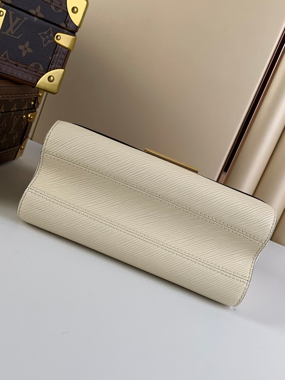 Anum Bags ln Luxury Bag --56502