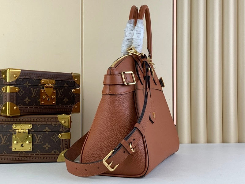 Anum Bags ln Luxury Bag --57887